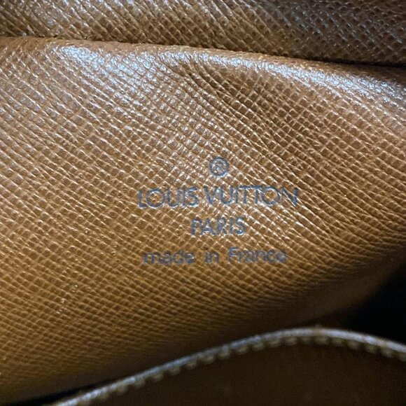 LOUIS VUITTON Danube Monogram Shoulder Bag Monogram Canvas 519-072325 - Picture 14 of 14